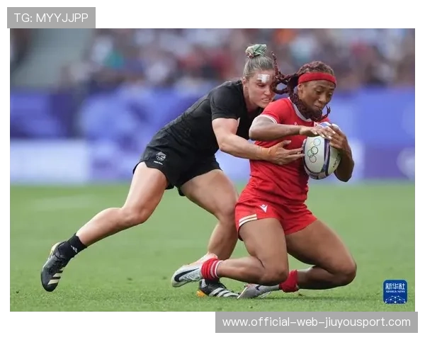 新西兰队七人制橄榄球激烈对抗中显韧性，新西兰男子橄榄球队