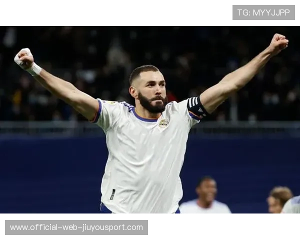 皇马锋线爆发,本泽马状态回暖,本泽马皇马数据 皇马锋线爆发,本泽马状态回暖,本泽马皇马数据