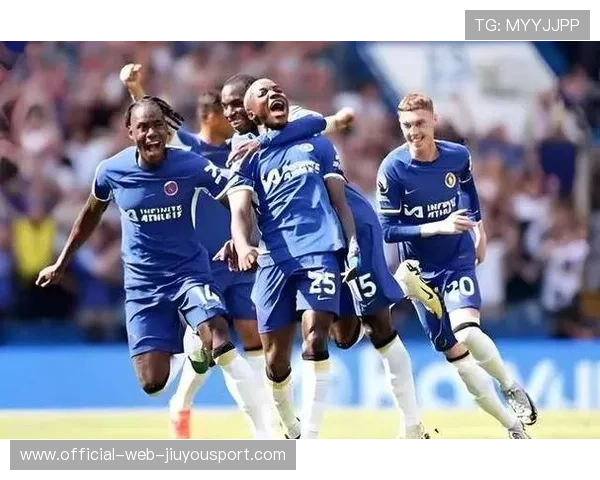 英超进攻三叉戟组合数据全面超越对手，英超三冠王是哪三冠